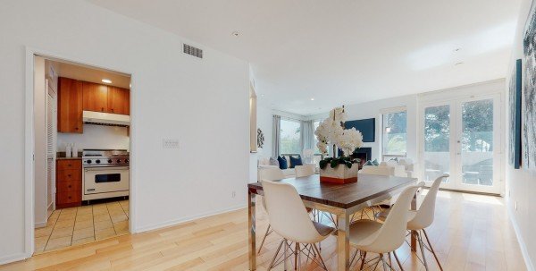 wehotable2